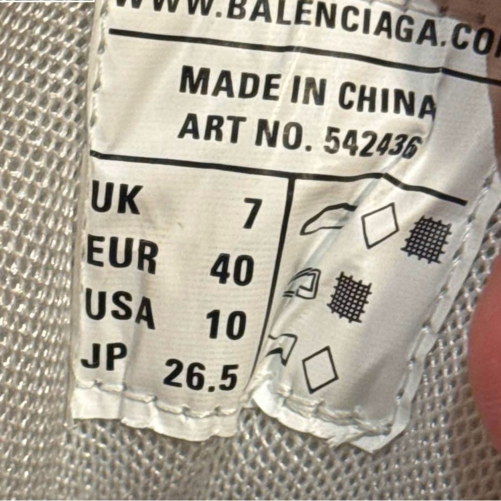 Balenciaga Track Sneaker "White" Worn once, Bought for $950 - Picture 6 of 6